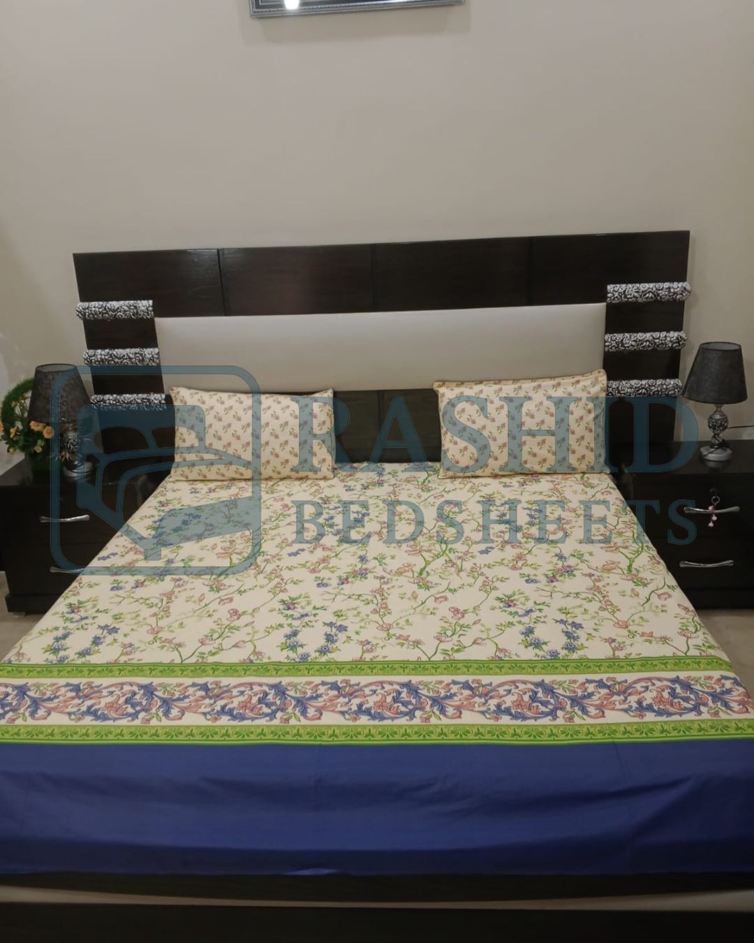 Cotton peach printed bedsheet