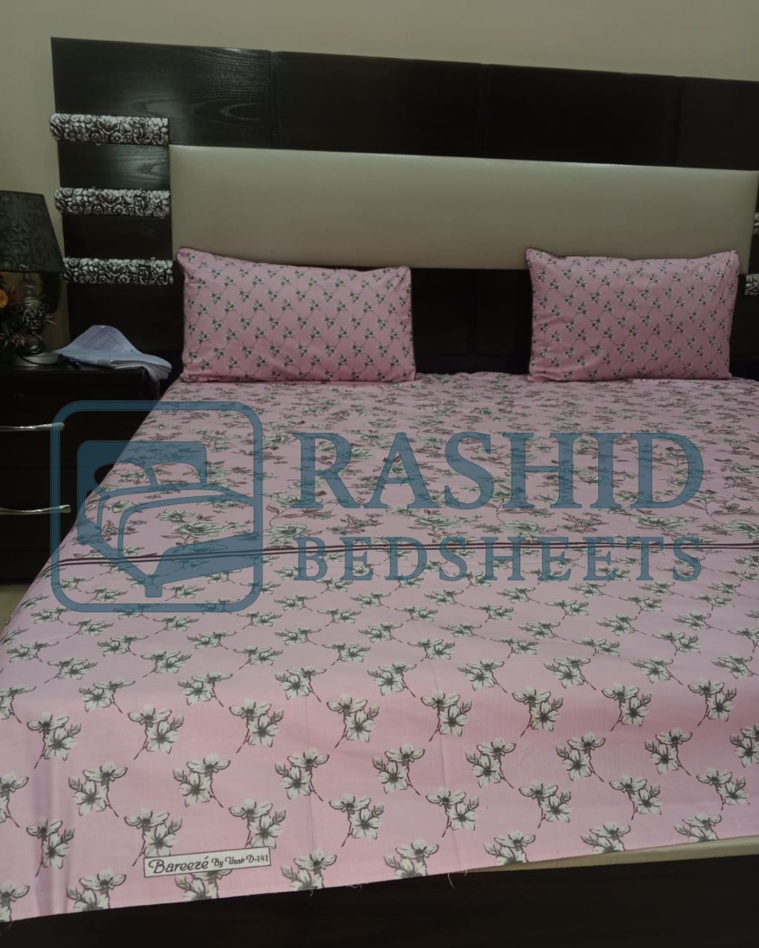 Baby pink printed cotton 3 piceces bedsheet