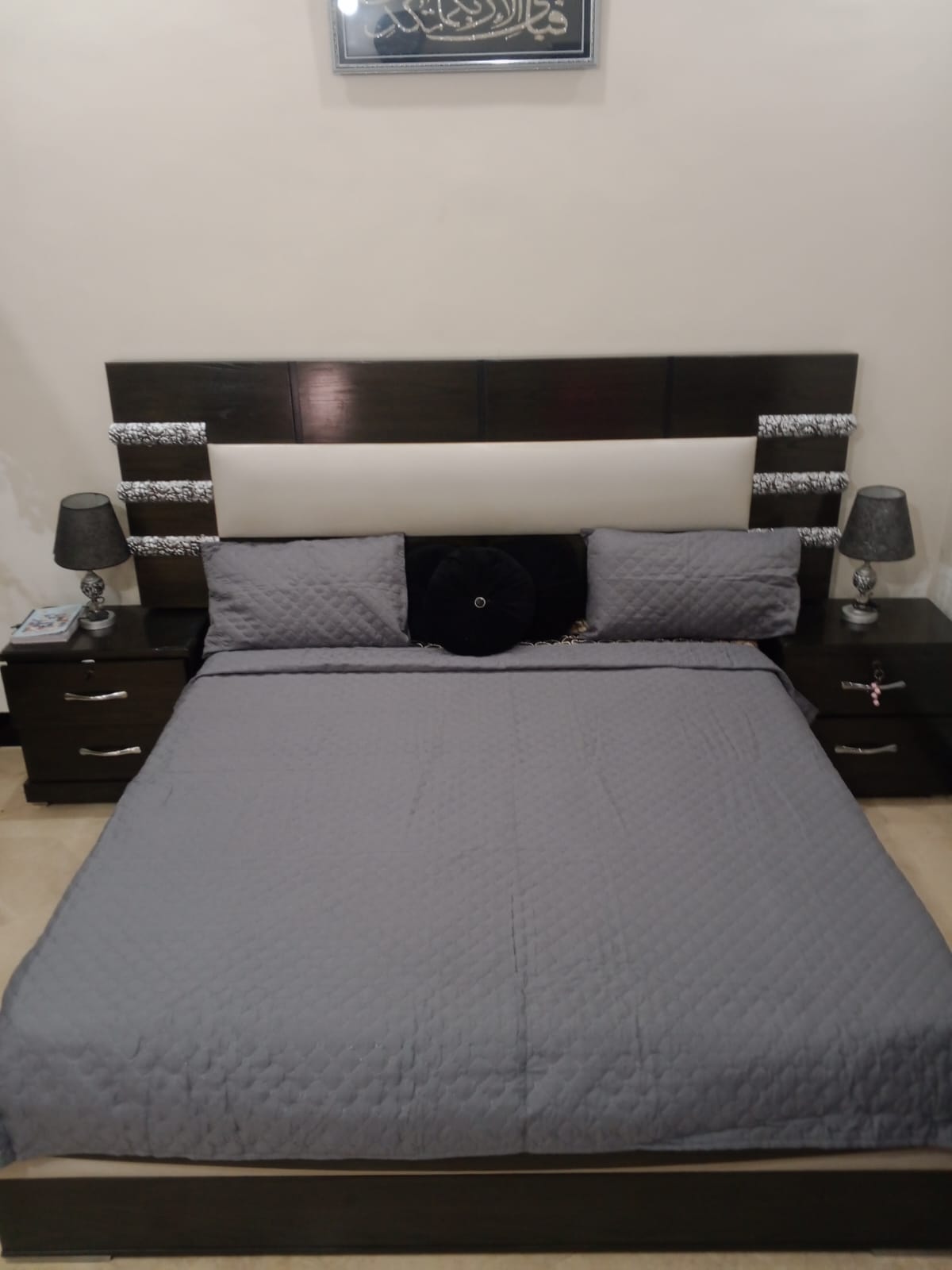 Egyptian cotton Feel Gray Colour